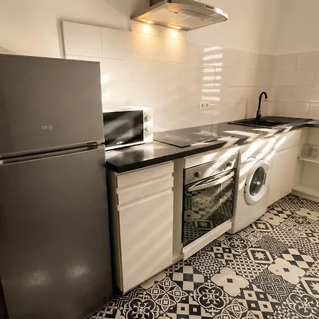 Apartment T2 Centre-ville Nîmes