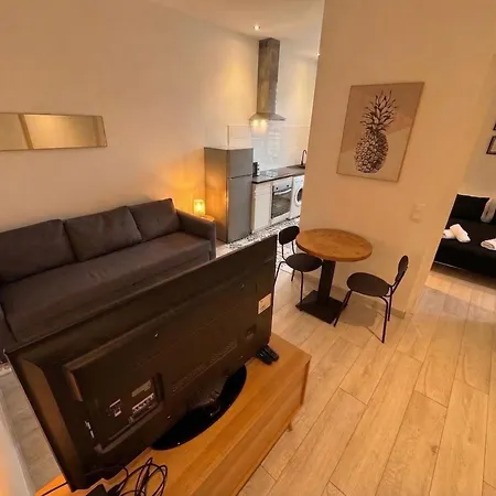 T2 Centre-ville Apartment *